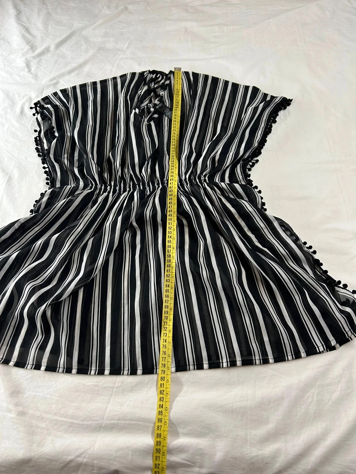 Combinado corto esmara blanco y negro efecto transparente – photo 9